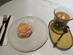 -潮一不贰·法式甜品·生日蛋糕·西式简餐(外滩店)