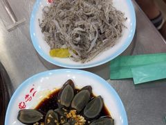 -屯老二农家铁锅炖·行业领军者(梅江店)