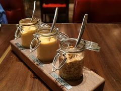 -恰餐厅及酒吧 CHAR Bar & Grill (北京丽都皇冠假日店)