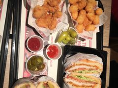 -The Habit Burger Grill 哈比特汉堡(复兴soho店)