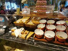 -三英温泉度假酒店-自助餐厅