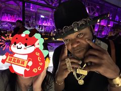 -OZONE 顶楼酒吧(香港丽思卡尔顿酒店)