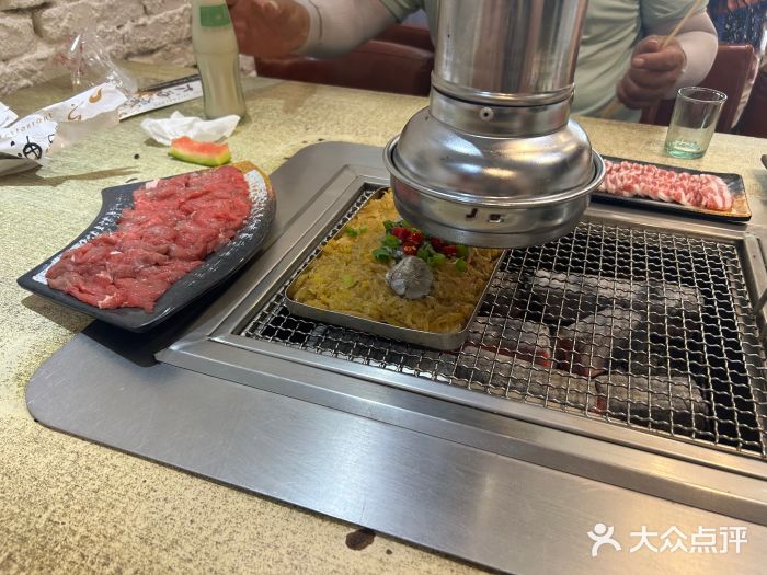 大油嘴碳烤油边图片
