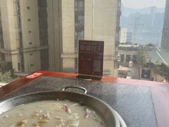 -老来福·非遗酸汤兔(凯旋路店)