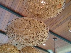 -植物园哈利亚餐厅