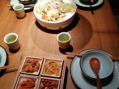 -九锅一堂酸菜鱼(新南凯德直营店)