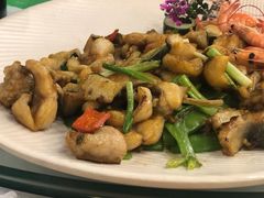 煎焗鲶鱼（或鲢鱼）-围龙屋客家食府(福田店)