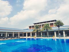 -海悦山庄酒店-花园泳池