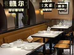 -清真·卡德尔大叔新疆主题餐厅(龙汇路店)