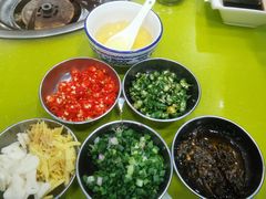 -颜氏双江清水鱼一养身火锅(磁器口店)