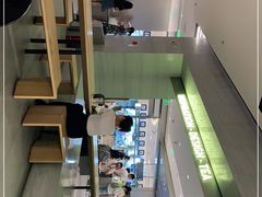-喜茶(杭州滨江宝龙店)