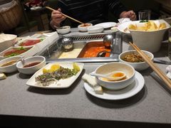 -海底捞火锅鲜切牛肉主题店(长寿路店)