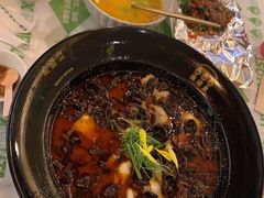 -渔语鱼新川菜Bistro(万象天地店)