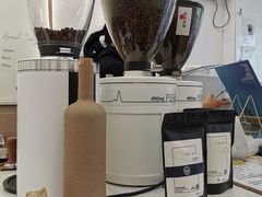 -Onirii Coffee(长乐路店)