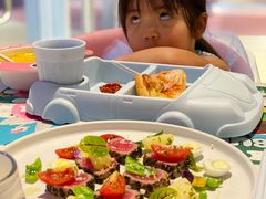 -水桶王国主题餐厅·聚会·生日派对·亲子活动·家庭套餐(亚龙湾希尔顿店)