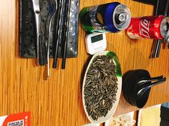 -陆记牛庄·碳锅龙虾烧烤(爱上花园店)