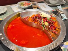 -廖掌柜·重庆鲜货火锅(上海首店)