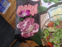 -小花花炭火烤肉·十五年延吉风味(左家庄店)