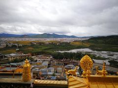 -噶丹松赞林寺