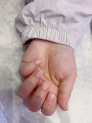 -爱空间美睫健康美甲