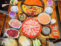 -憨铁匠火锅(红山6979店)