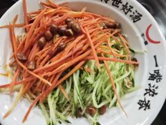 -牛一嘴·兰州牛肉面·大盘鸡(财富中心店)