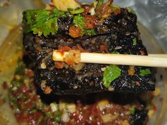 老长沙臭豆腐-湘人龙记老长沙米粉(华普国际大厦店)