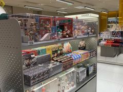 -泡泡玛特POPMART(蓝色港湾店)