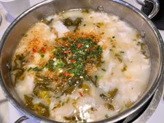 -德林酸菜鱼火锅(南丹店)