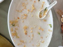 -红月湾海鲜饭店•沙滩海景(双月湾店)