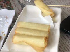 炸牛奶-周大娘牛乳(旧寨古村总店)