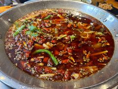 -小饕荟雅安贡椒鱼鲜馆(广福桥店)