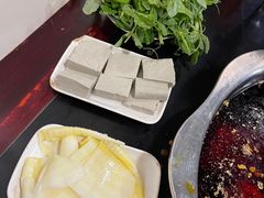 -邓莽子老火锅(鲁祖庙店)