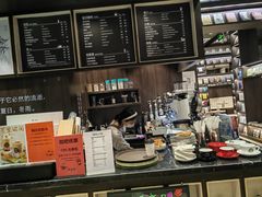 -钟书阁(群光广场店)