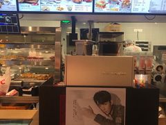 -肯德基(三元桥东店)