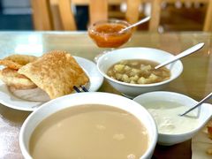-努尔古丽奶茶
