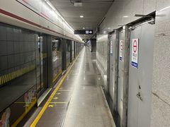 -衡山路(地铁站)