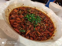 水煮牛肉-尘香•传统川菜(创汇首座店)