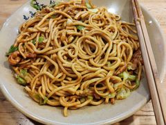 -亮亮面馆(经六路店)