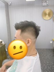 -即型男士理发工作室