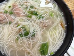 -吃吃看·闽南古早味(美食街店)