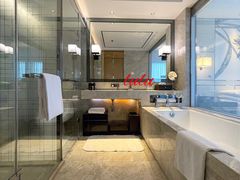 -上海宝华万豪酒店