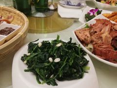 -兴芮温泉度假区