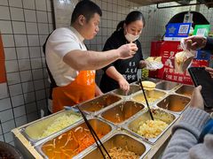 -三兄弟高炉烧饼