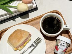 -Peet's 皮爷咖啡(东湖路手作店)