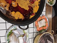 -六婶老火锅(交通大学直营店)