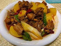 新疆大盘鸡-巴扎美食·新疆菜·西域歌舞表演餐厅(新疆大厦店)