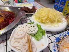 -土货重庆火锅(罗斯福广场店)