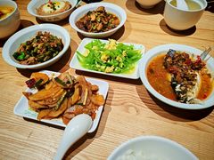 -老乡鸡(融科天地店)
