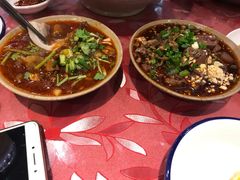 -谢老五跷脚牛肉·非遗传承店